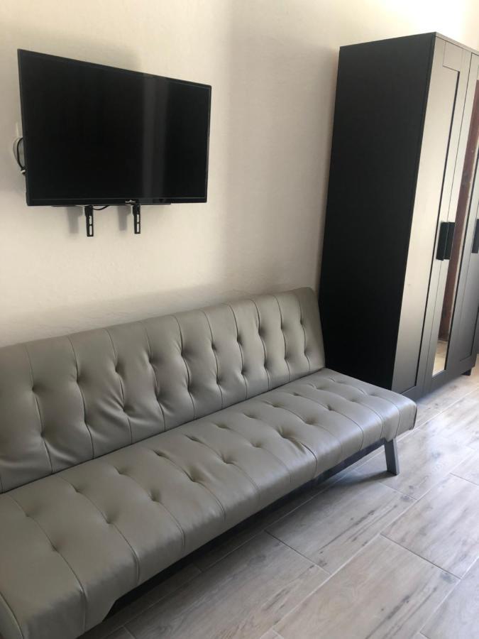 Domus Alice Daire Monserrato Dış mekan fotoğraf