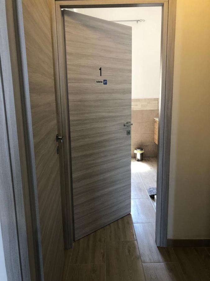 Domus Alice Daire Monserrato Dış mekan fotoğraf